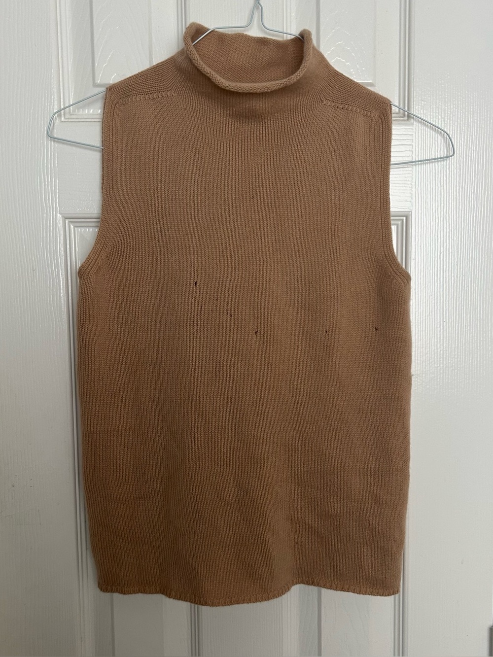 Vintage Armani Collezioni  Cashmere Knit Sweater Vest Size Women’s 8 Beige Tan